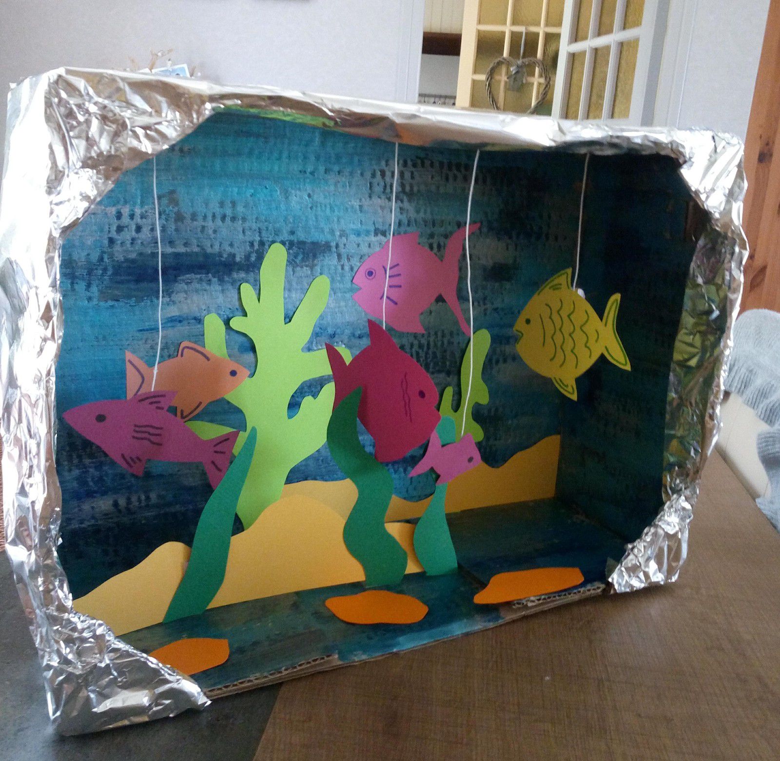 DIY aquarium en carton