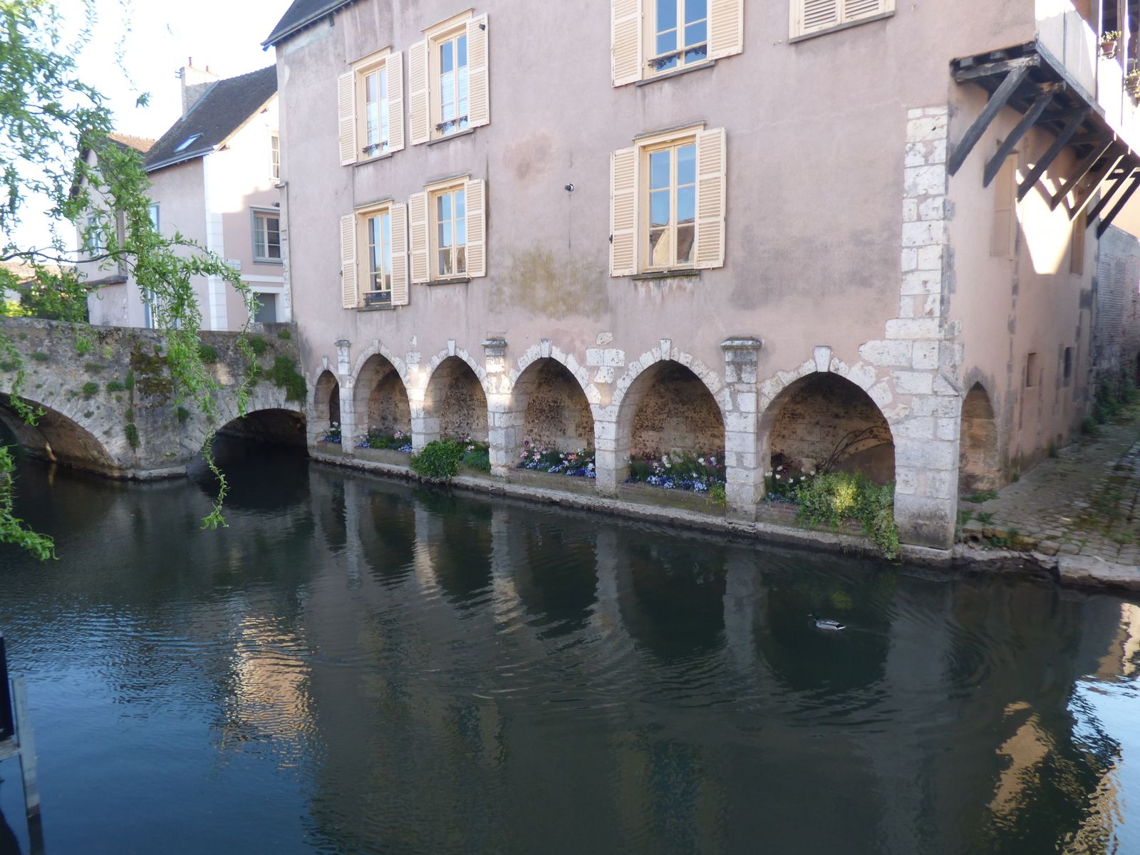 Chartres, ses lavoirs, ses ponts