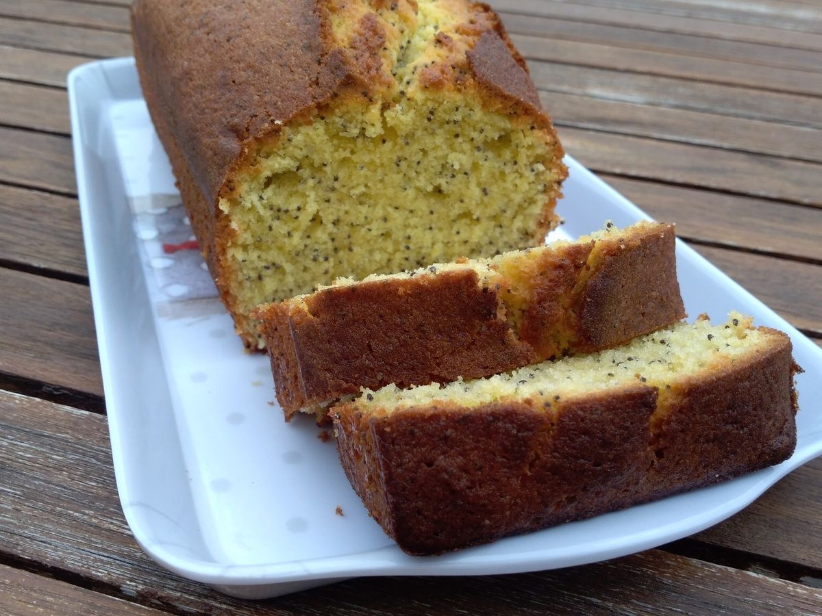 Cake Citron Et Graines De Pavot Thermomix Ou Pas Mes Petites Recettes Du Quotidien