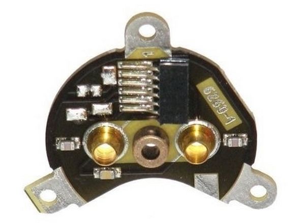 Digitalisation anciennes locomotives Fleischmann avec remplacement des flasques moteur