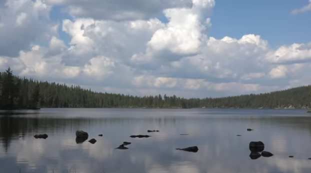 Pierres mégalithiques dans le lac, Le Projet Hyperboréen de Kola, un Projet touristique et culturel (archéologique) russe ?