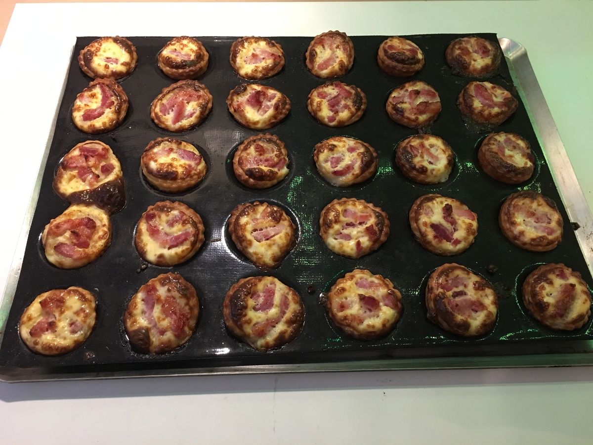 Mini quiches apéritif et mini quiches sans pate - jessica pour guy demarle  ( votre conseillére )