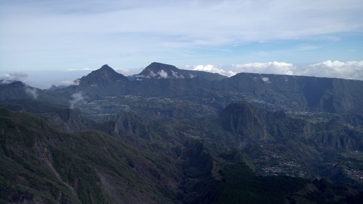 Randonnée Piton des Neiges et cirque de Cilaos Voyage La Réunion