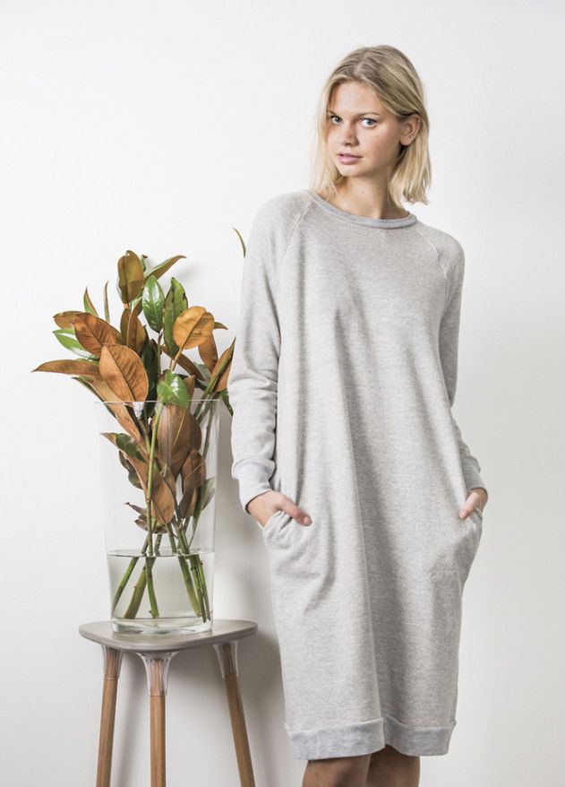 Patron couture gratuit robe sweat femme