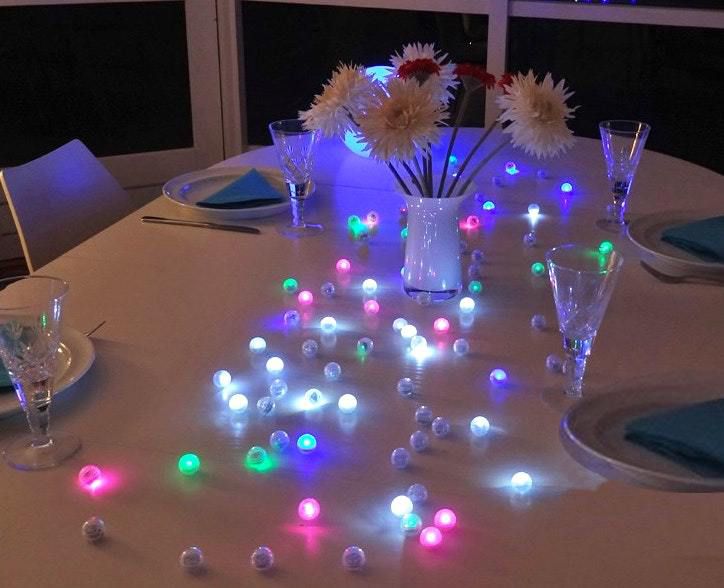 L'idée déco du samedi : de la lumière sur la table pour Noël