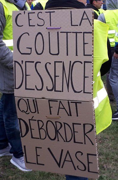 Les slogans des gilets jaunes - MES MAUX DE VIE