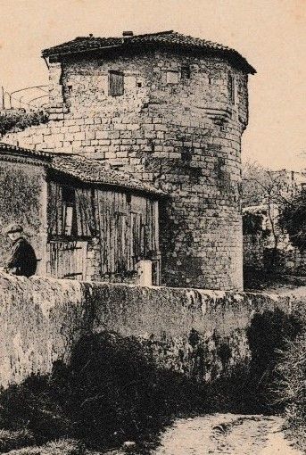 Lectoure Lectourois carte postale Tour du Bourreau
