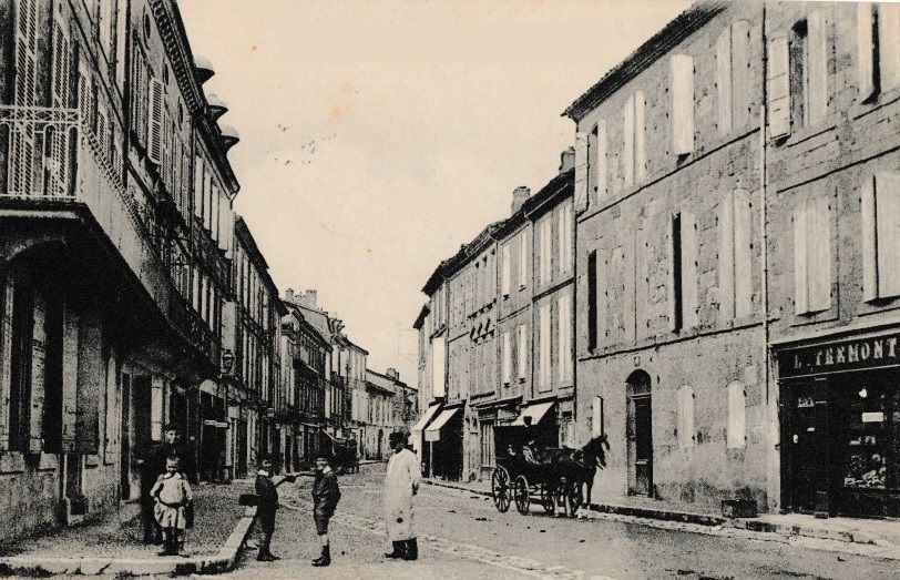Lectoure Lectourois carte postale rue nationale buggy voiture à cheval