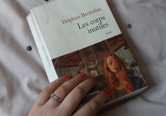 blog-maman-lyon-picou-bulle-avis-roman-corps-inutiles-delphine-bertholon