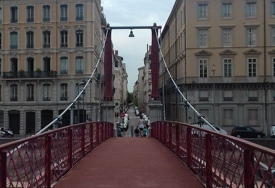 blog-maman-picou-bulle-lyon-passerelle