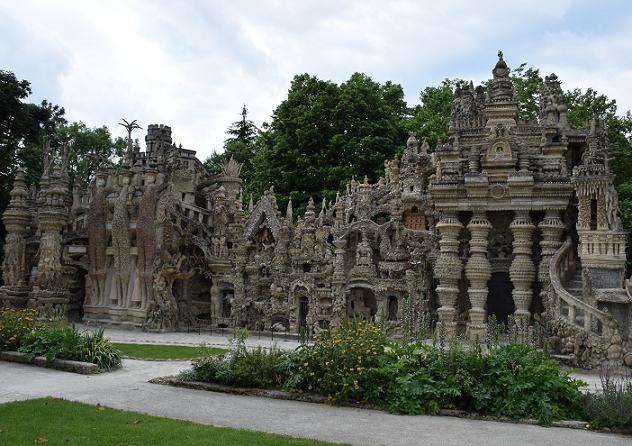 blog-maman-picou-bulle-palais-ideal-facteur-cheval