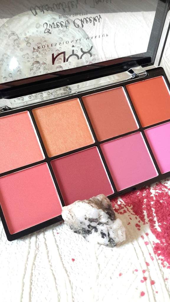 Nyx palette sweet cheeks