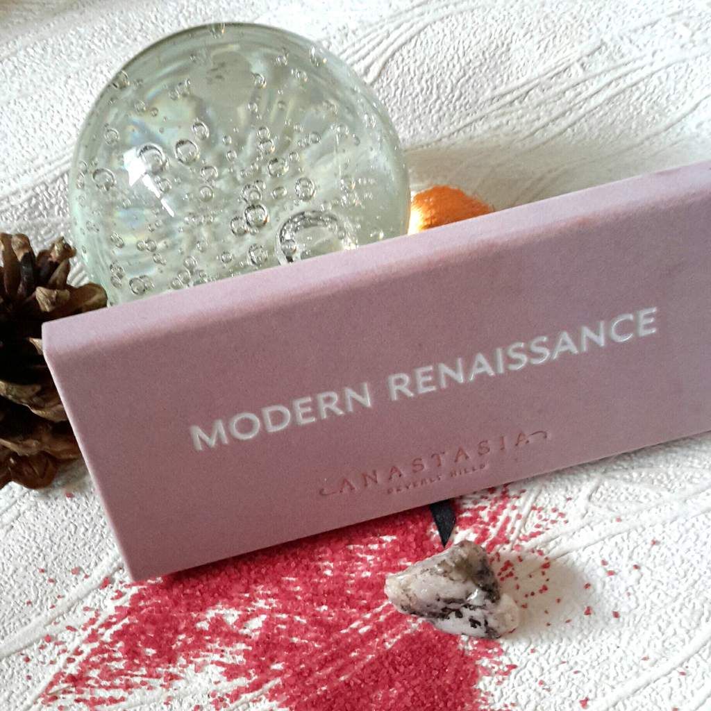 Palette modern renaissance