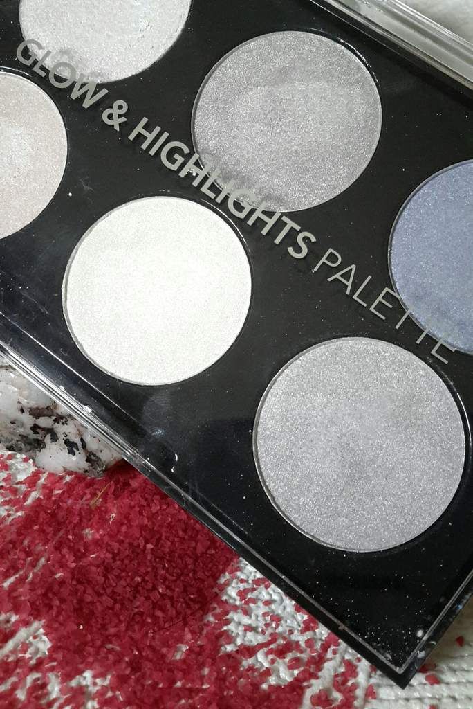 Highlights palette max and more