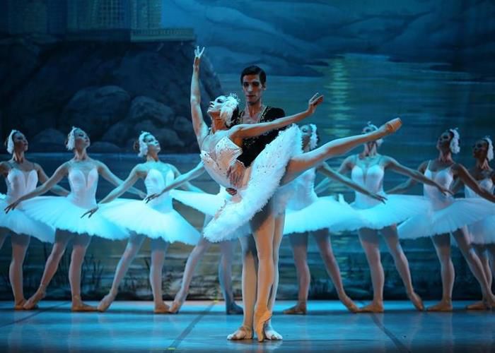 Pirouette your way to the Swan Lake Ballet Event - Entertainment ...