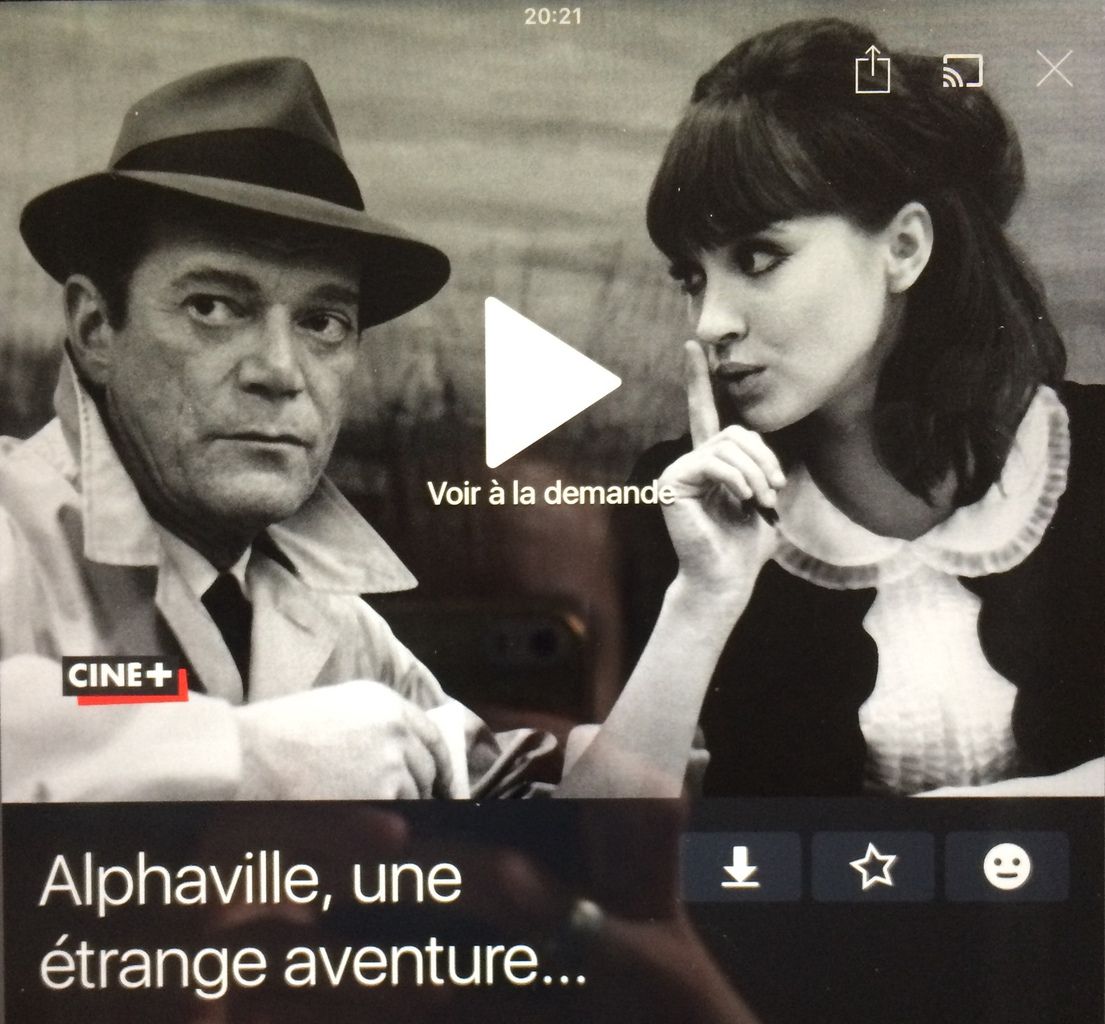 "Alphaville : une étrange aventure de Lemmy Caution", film de Jean-Luc Godard.