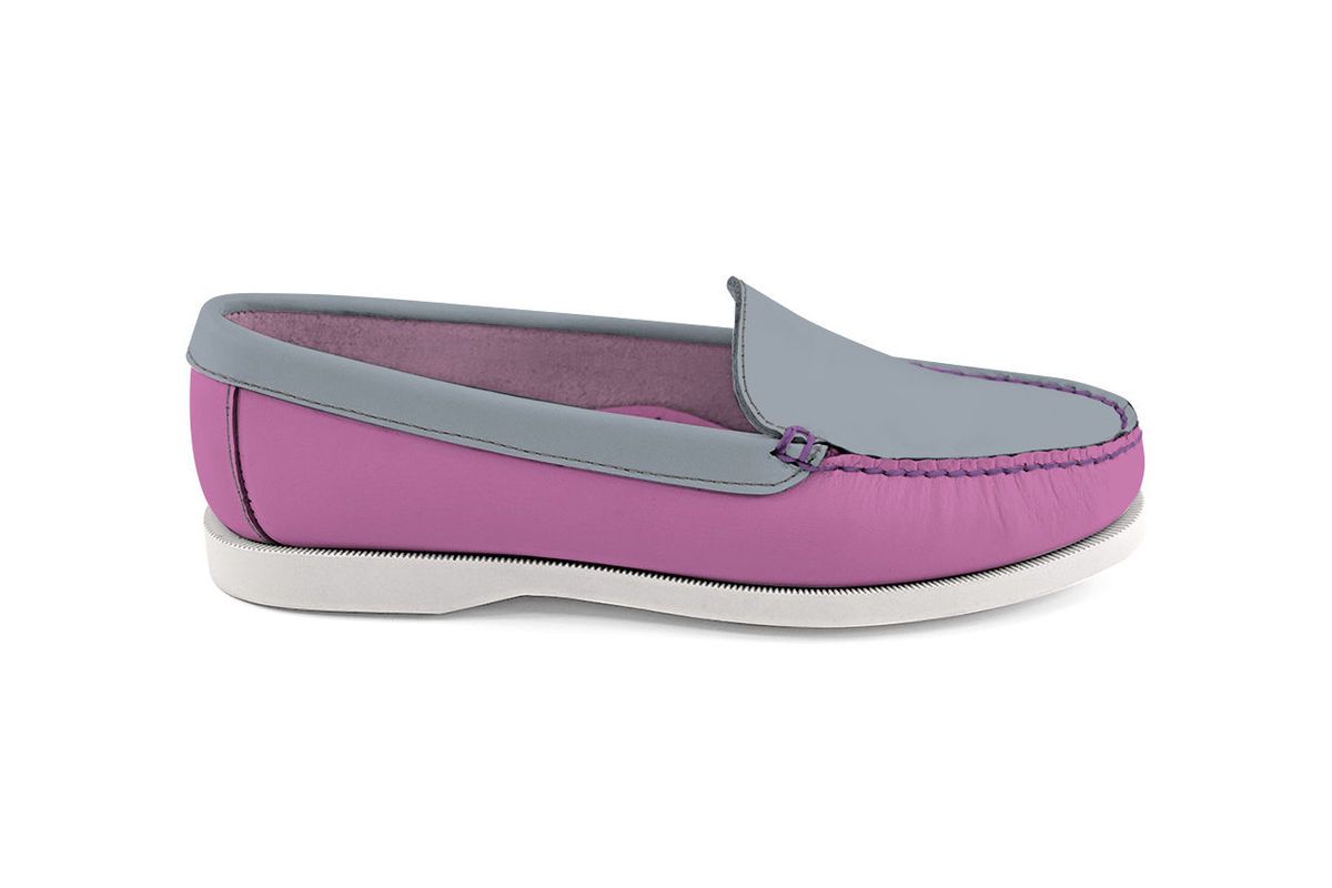 custom shoes shop near me