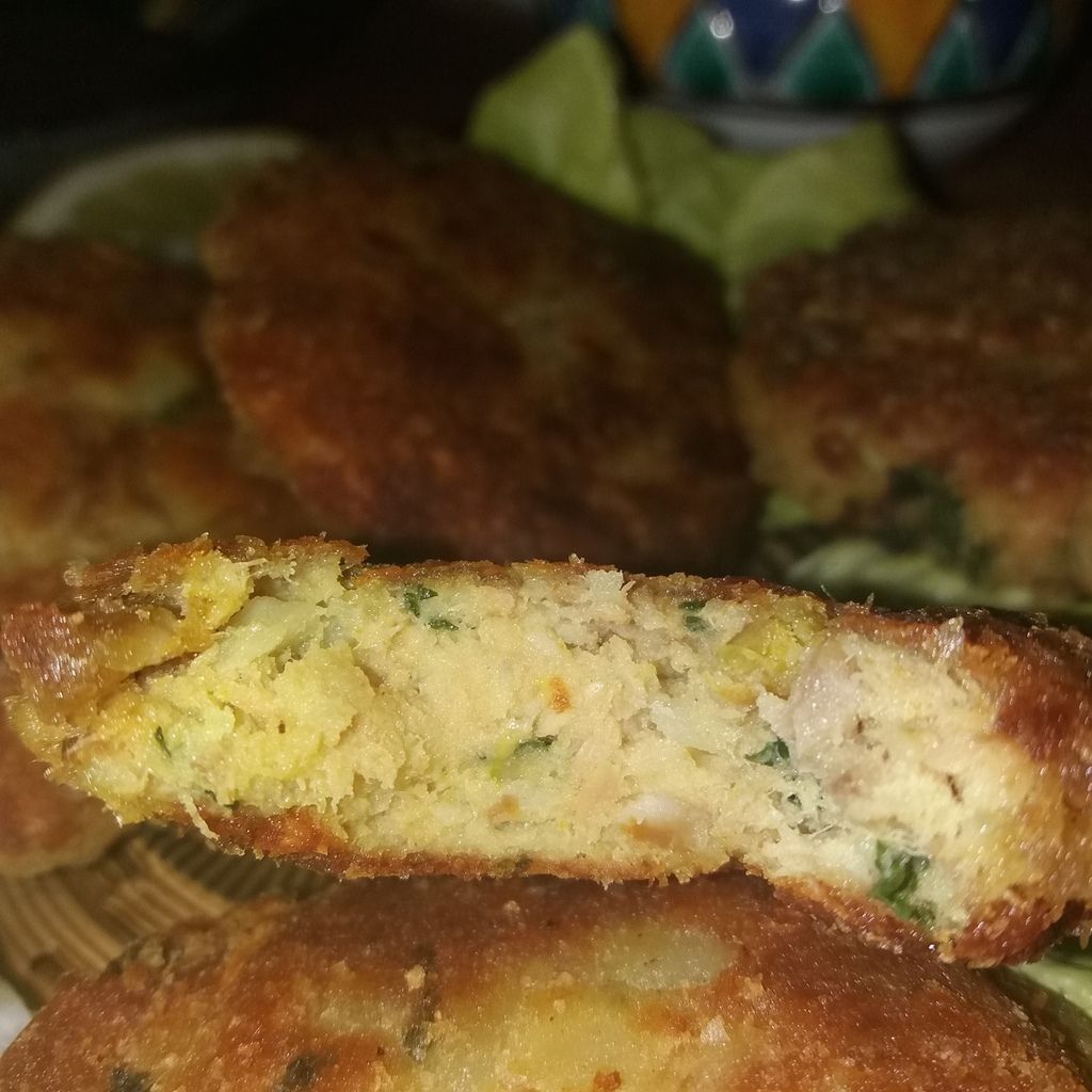 Vous pouvez également ajouter une gousse d'ail pour une saveur bien relevée....Bon appétit.