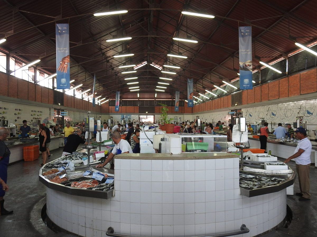 Marché aux poissons d'Olhao, le marché aux poissons le plus grand d'Alagarve, location appartement vue mer à Fuseta,