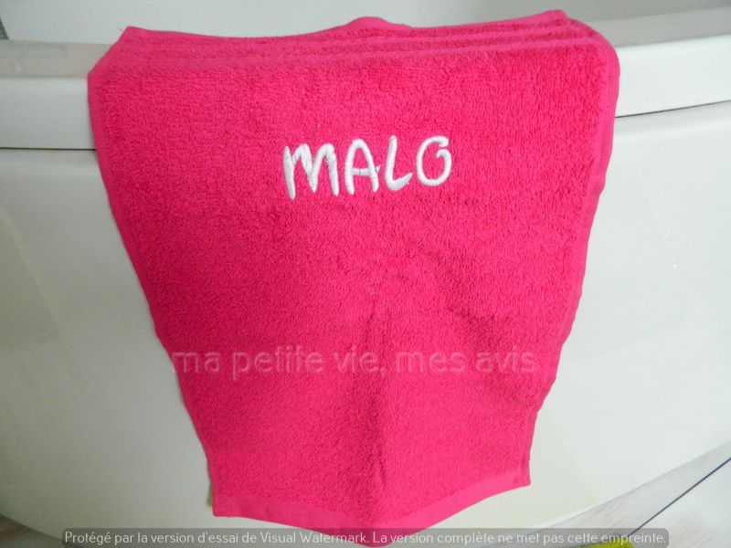 serviette de toilette personnalisée