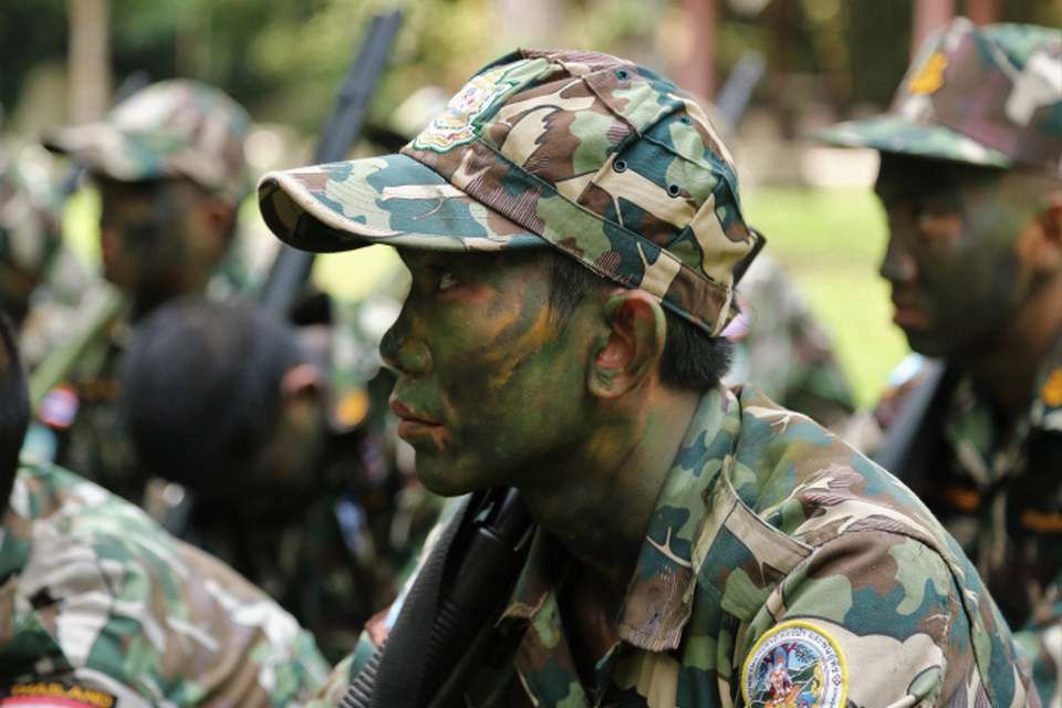 Formation et détermination pour les jeunes gardes forestiers de Thaïlande 