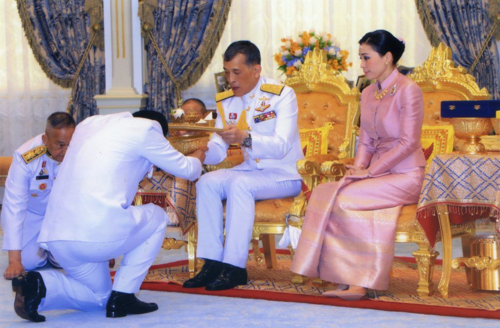 Le roi Rama X et la reine Suthida quelques jours avant les cérémonies