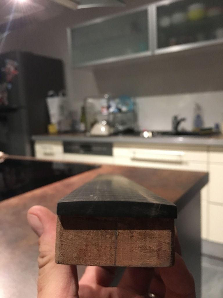 fingerboard radius