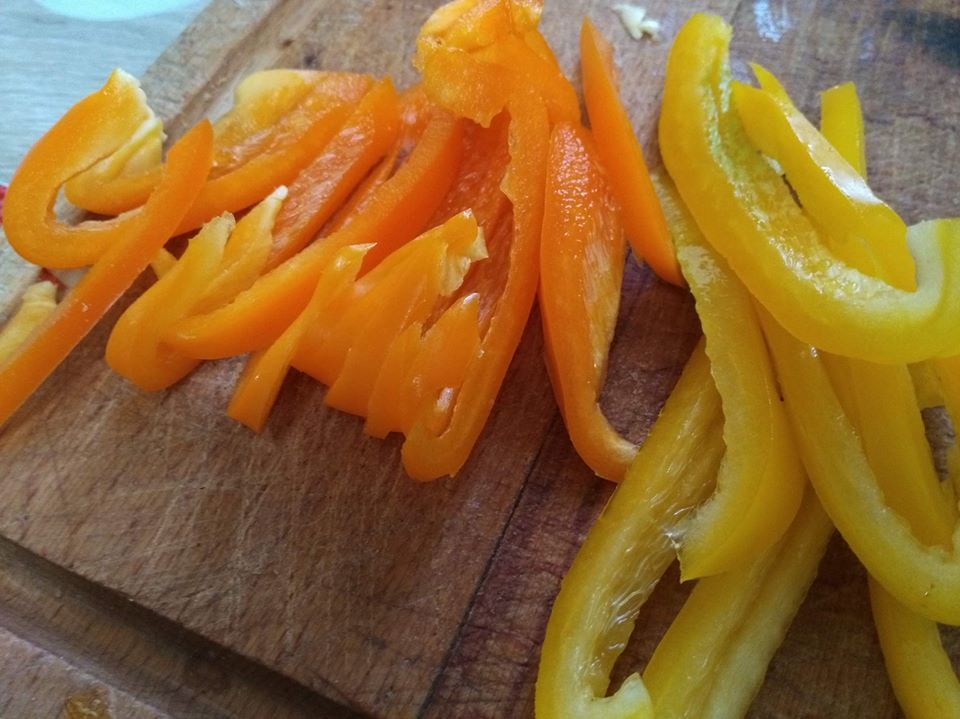 Poivrons jaunes et oranges