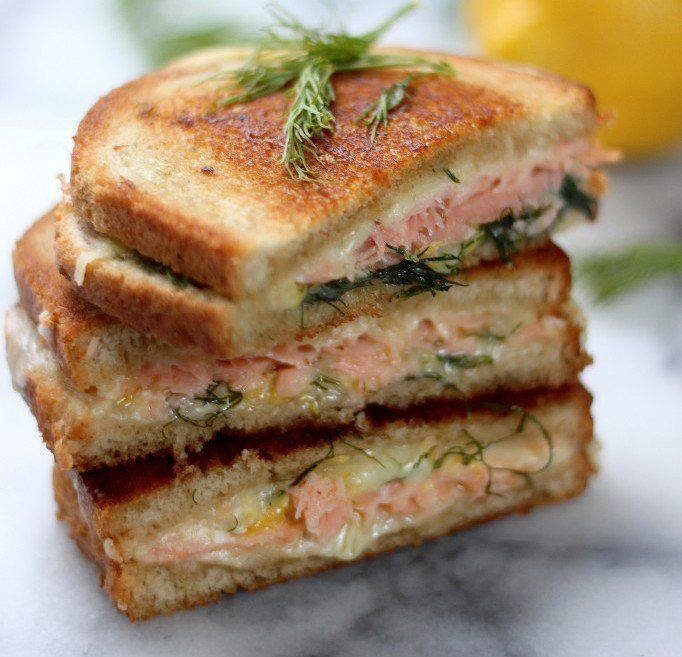 Croque Monsieur Au Saumon Fume Et Au Gruyere Rape Ma Cuisine