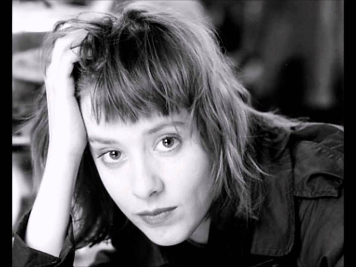 Translation de Luka by Suzanne Vega in French verses. Traduction en français en vers.