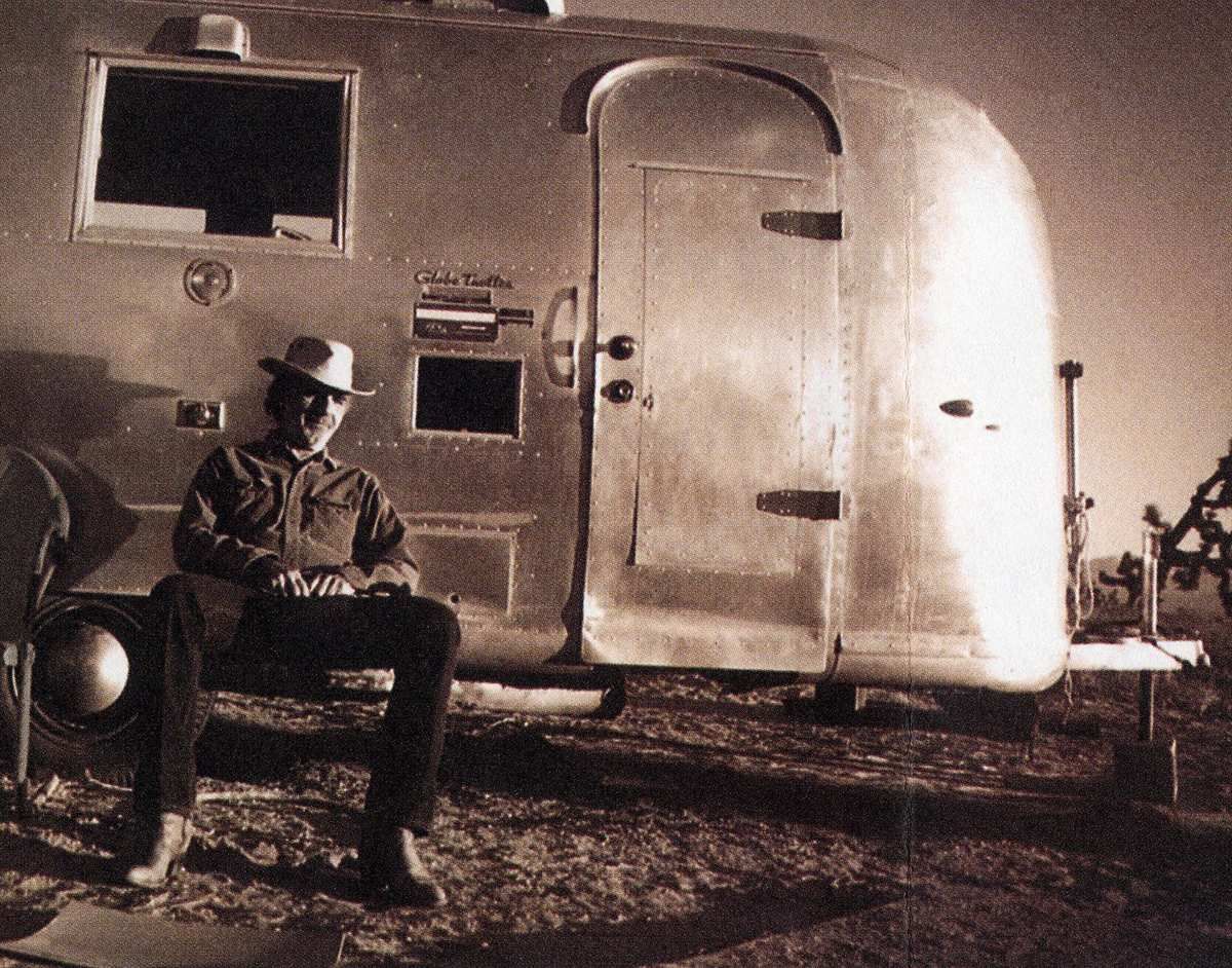 JJ Cale. Translation in French of What Do You Expect.