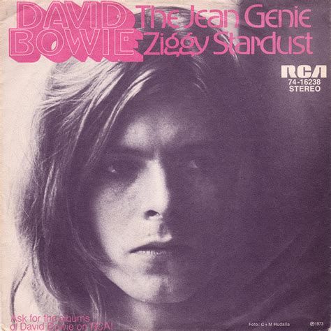 David Bowie : The Jean Genie. Traduction en français, histoire, contexte, photos, versions, reprises, sources d'inspiration. David Bowie : The Jean Genie. trnaslation in French, exhaustive history, context, inspiration sources, photos, Bowie versions, covers. Bog  www.rocktranslation.fr