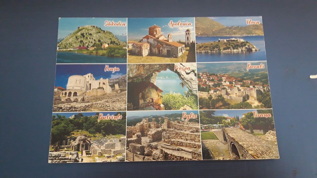 carte postale Albanie projet Tour du monde de Nelly notre marionnette