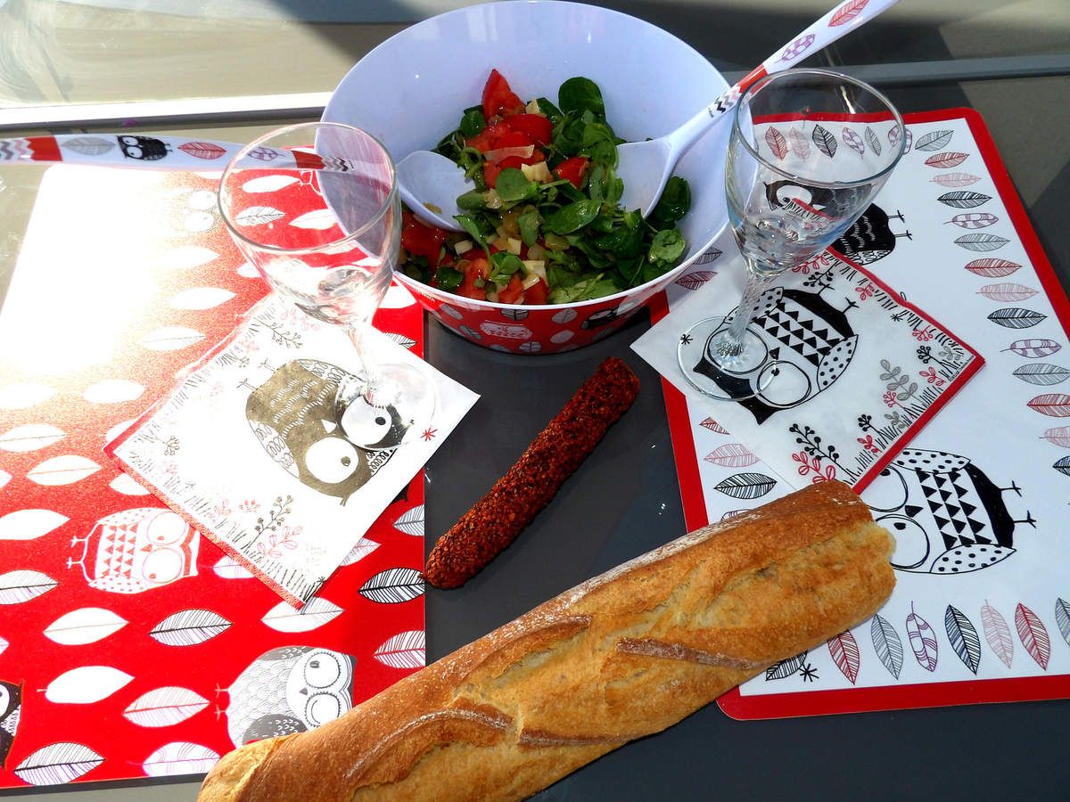 foxtrot, Hiboux, Repas, Bon appétit, salade