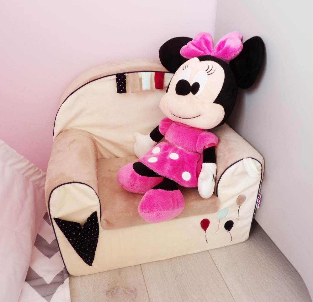 Fauteuil, minnie, chambre fille, disney