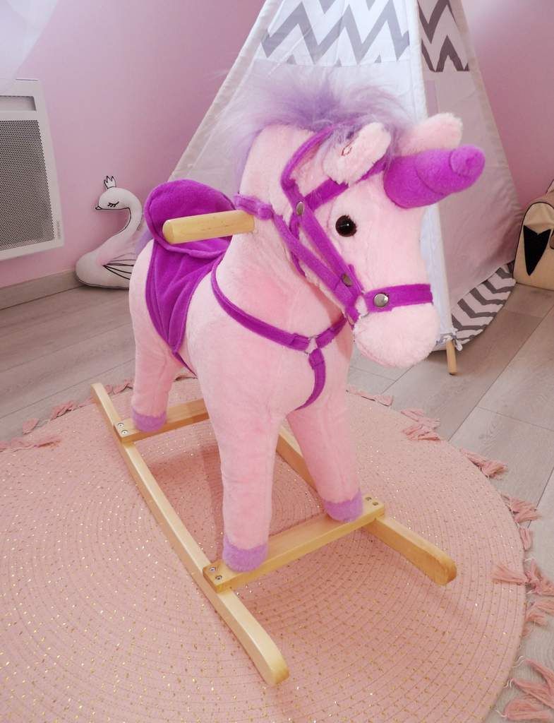 Licorne, unicorn, licorne bascule, chambre fille