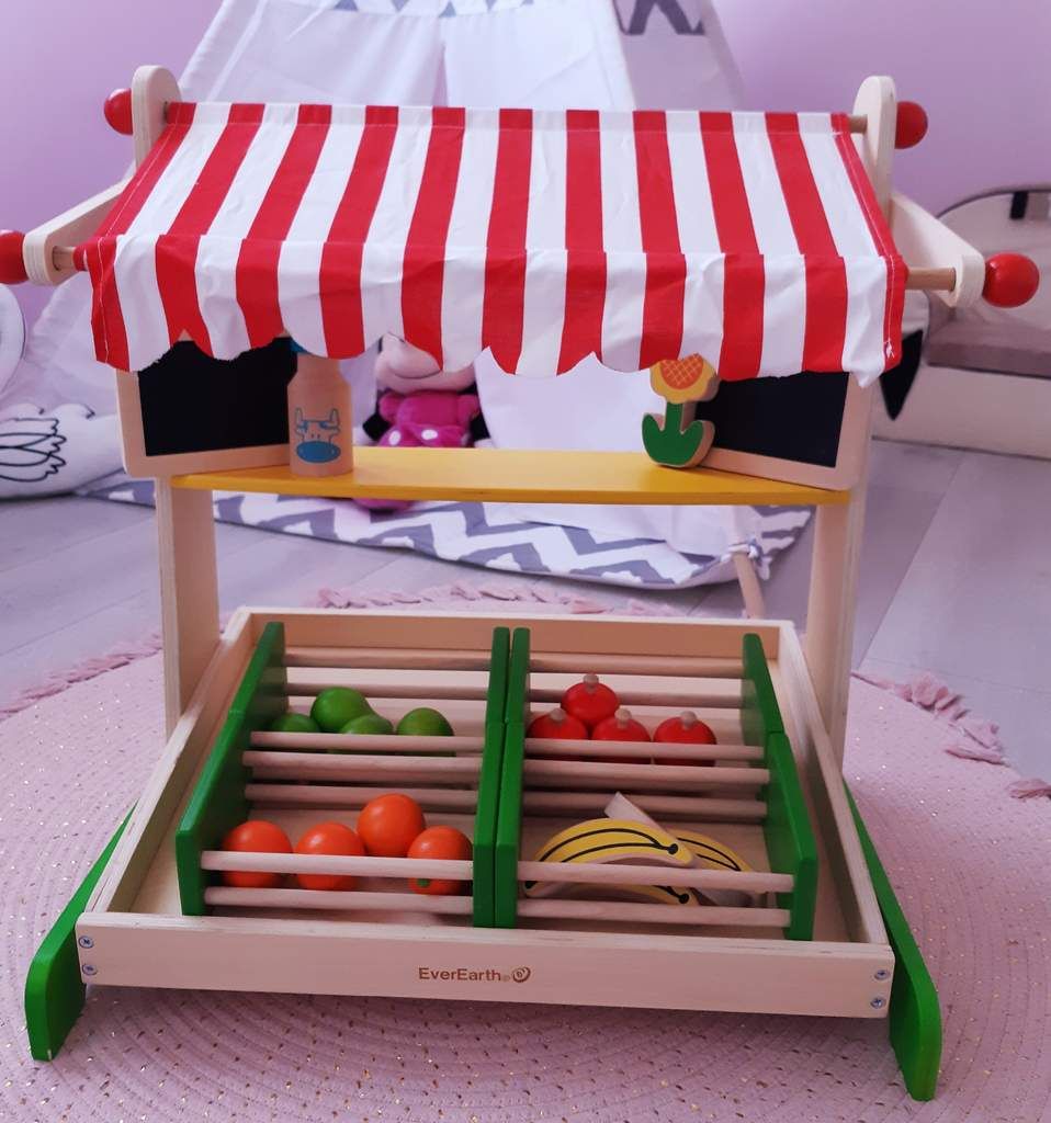 Stand de fruits, marchande, enfant, Everearth