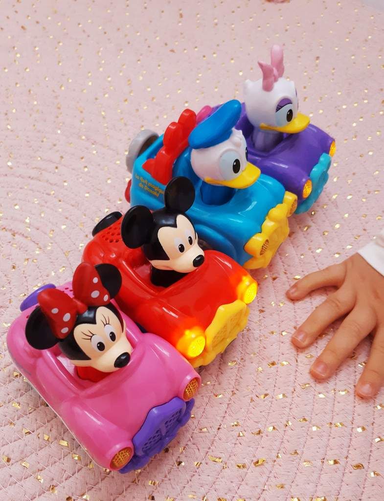 Tuttutbolides Disney, Mickey, minnie, Donald, daisy