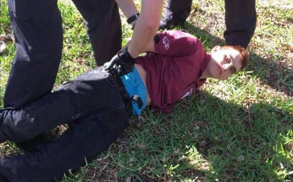 interpellation-de-nikolas-cruz-par-la-police-psycho-criminologie.com