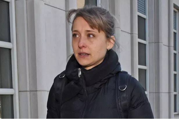 allison mack tribunal avril 2019 - psycho-criminologie.com