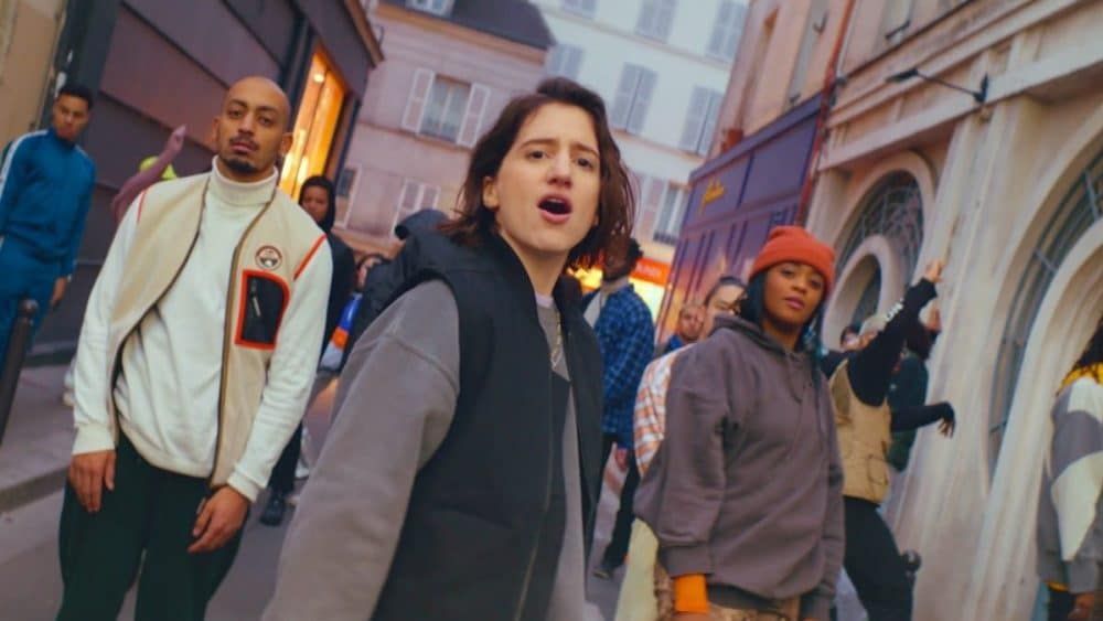 Films Et Séries Tv Avec Aloïse Sauvage Aloïse Sauvage - Omowi (Clip Officiel) - TV Rama