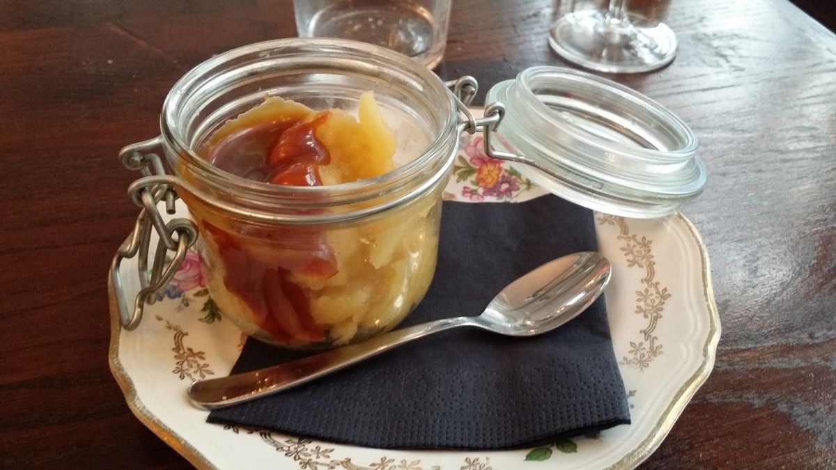 Compotée de pommes avec caramel au beurre salé Mon Loup Restaurant Paris 17