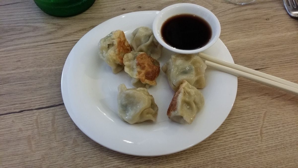 raviolis au porc Restaurant chinois le grand bol septième (Paris 7)