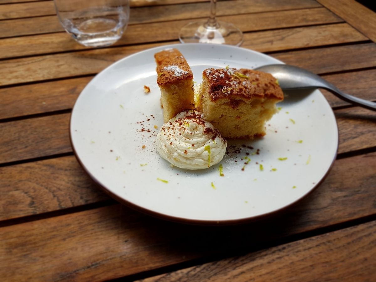 Financier amandes et crème ricotta Sellae Restaurant Paris 13