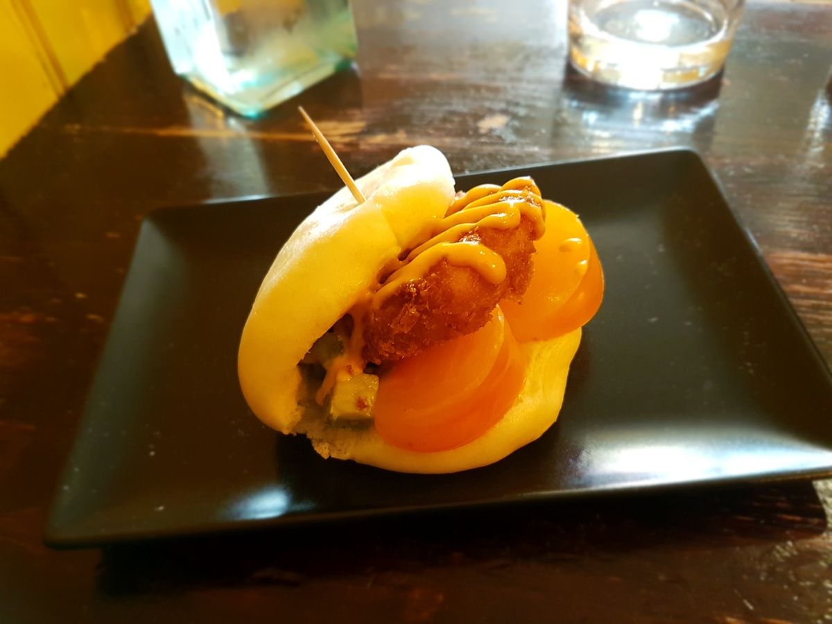 Baca-Bun crevette panée Bacabon Izakaya Restaurant Paris 11
