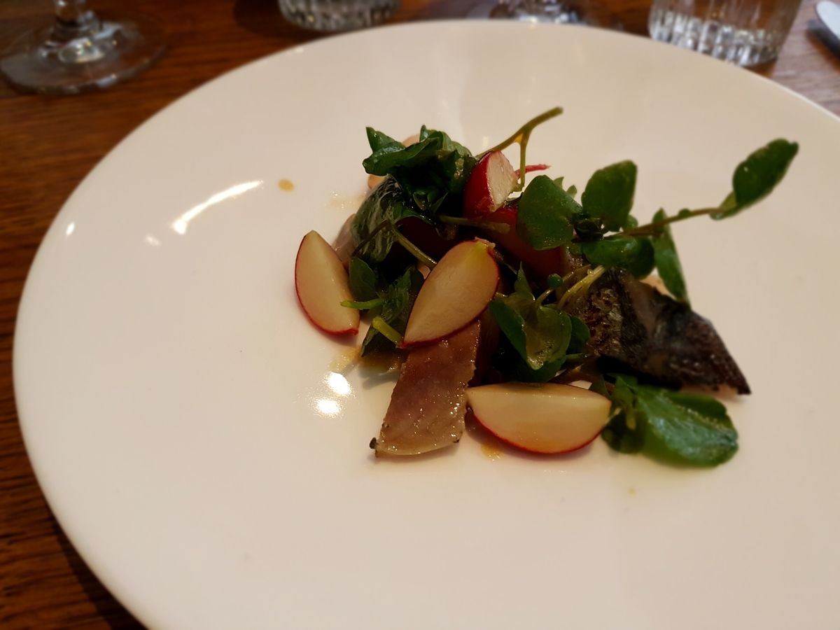 Maquereaux grillés, cresson et radis Restaurant Massale Paris 11