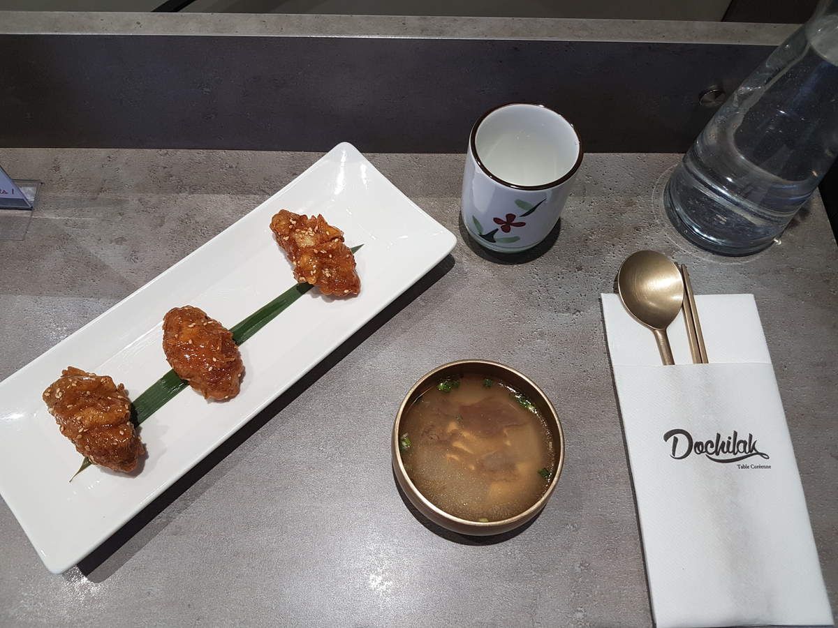 Soupe et ailes de poulet caramélisées Dochilak Paris 17 Restaurant Batignolles