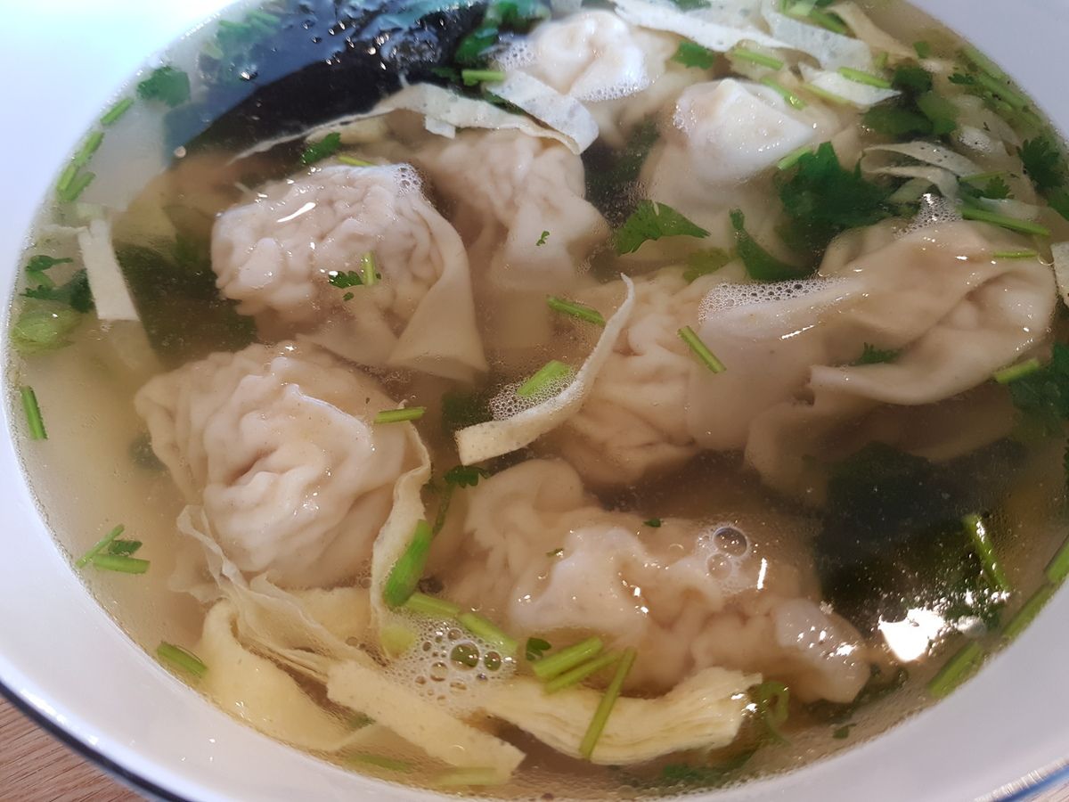 Wonton porc et crevettes Délice de Condorcet Restaurant Paris 9
