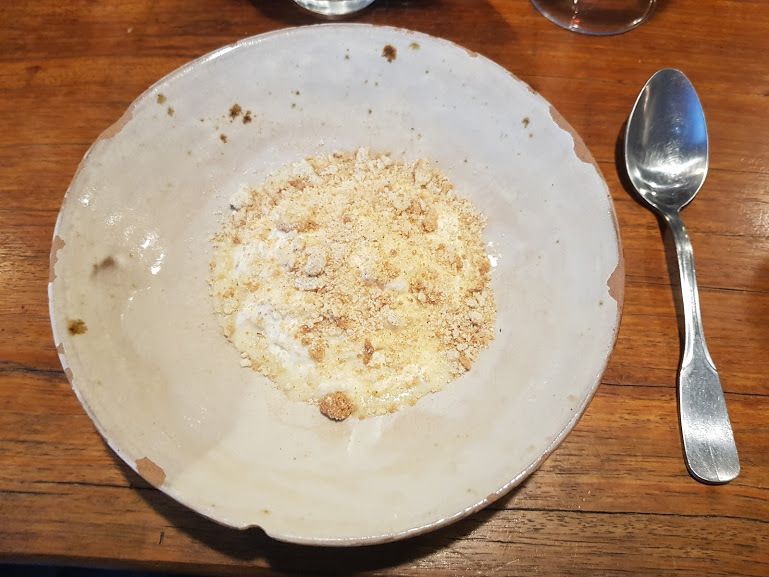 Riz au lait, crumble de farine de coco la canonnière restaurant paris 11