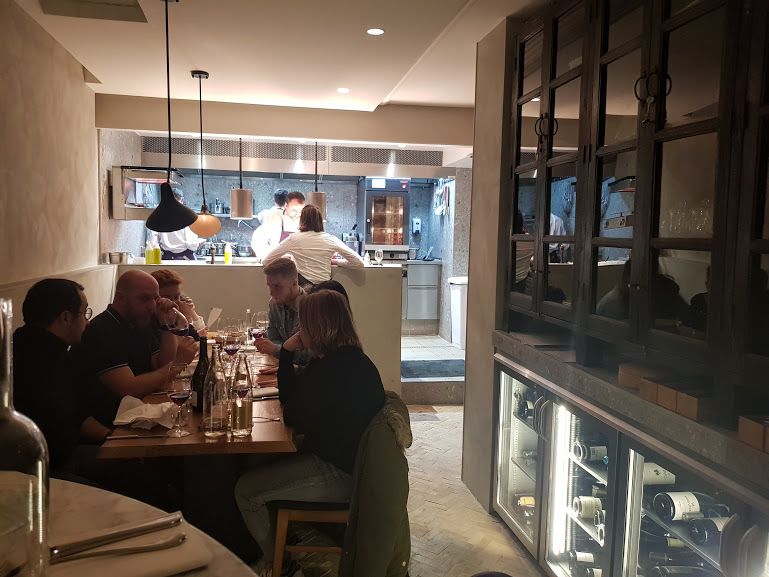 La salle Rooster Restaurant Paris 17